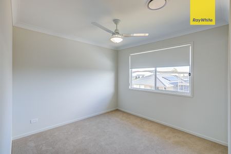 49 Yellowstone Circuit, Yarrabilba QLD 4207 - House For Rent | Domain - Photo 4