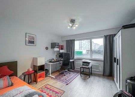 Gemütliche 2.0-Zi. Wohnung an städtischer Lage! - Photo 3