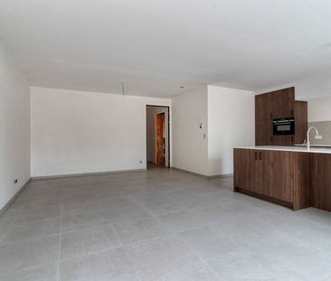 Hoogwaardig afgewerkt nieuwbouw appartement met 2 slaapkamers, terr... - foto 2