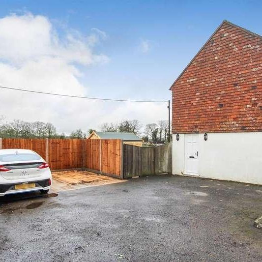 Stane Street, Five Oaks, Billingshurst, RH14 - Photo 1