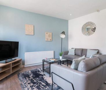 5 bedroom house to rent - Photo 1