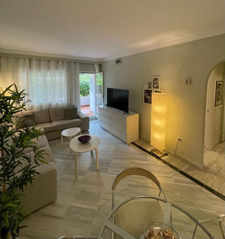 Apartamento de alquiler en Pinos-ur la Carolina, 64, La Carolina - Guadalpín - Photo 5