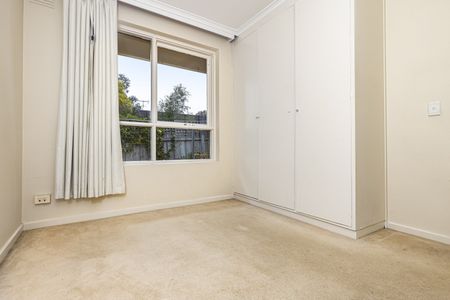 2/27 Hodgkinson Street, Clifton Hill VIC 3068 - Photo 3