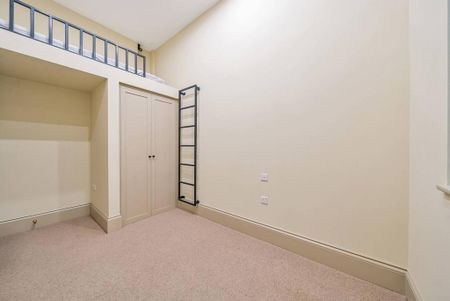 3 bedroom detached house to rent - Photo 5