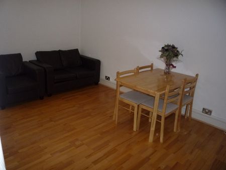 1 Bed Flat, Scott Ellis Gardens, NW8 - Photo 2