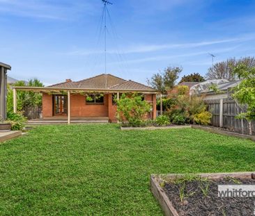 2A Fairmont Road, Newtown, VIC 3220 - Photo 4