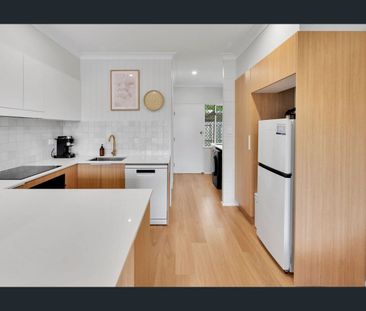 Fully Furnished Coastal Living in Prime North Ward - Photo 6