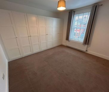 4 bedroom detached house to rent - Photo 5