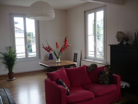 Location Appartement 3 pièces 77m² AGEN 47000 - Photo 5