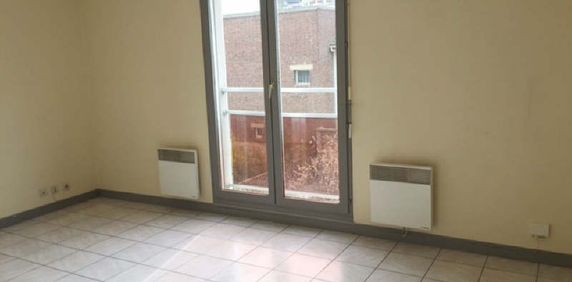 Location Appartement 1 pièce 26m² - Photo 2