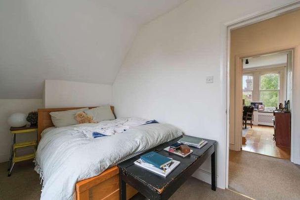 Victoria Road, London, N4 - Photo 1