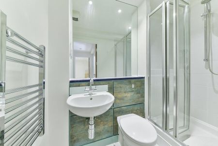 2 bedroom flat to rent - Photo 5