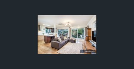 Modern Family Home - BOX HILL HIGH SCHOOL ZONE - Photo 3