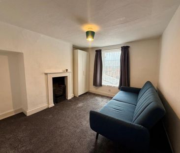 2 Bedroom Apartment Available Arranging tenancy - Photo 2