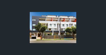 Modern & Spacious Split-Level 2 Bedroom Apartment - Photo 4