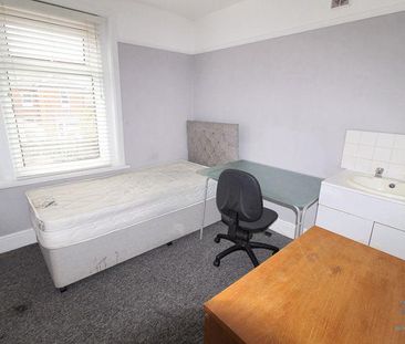 Mixed use to rent - Photo 5