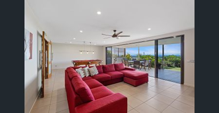 Spacious Executive Hilltop Studio in Cul-de-sac - Photo 2