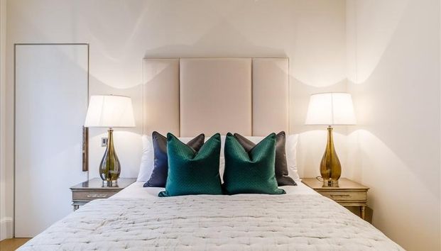 3 bedroom property to rent - Photo 1