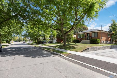 For Lease - 71 Centre Avenue Unit# Basement/Lower level, Toronto, Ontario - Photo 4