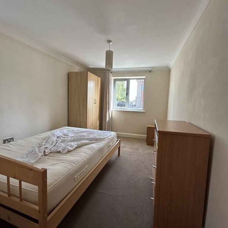 2 bedroom apartment to rent - Photo 1