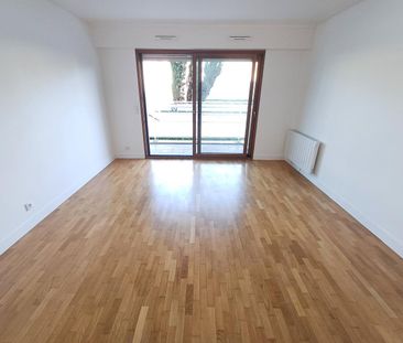 location Appartement F2 DE 50.53m² À LE CHESNAY - Photo 5