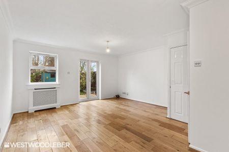 3 bedroom terraced house to rent - Photo 2