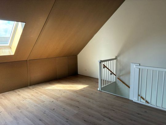 Parvatistraat 22, Homeruskwartier Zuid, 1363XG, Almere - Foto 1