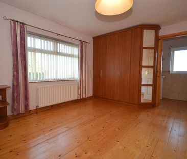 5 Bed Semi-detached House - Photo 6