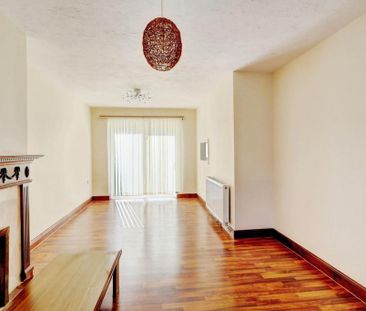 3 bedroom end of terrace house to rent - Photo 3