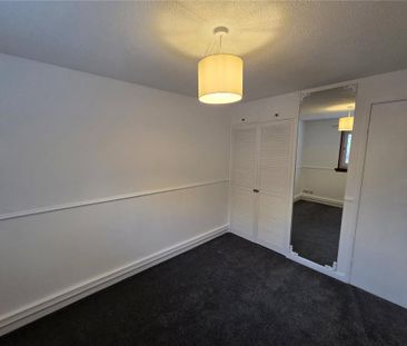 1 bedroom terraced house to rent - Photo 4