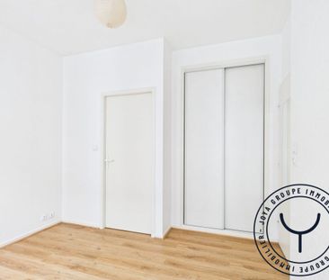 En plein centre ville avec stationnement - Photo 4