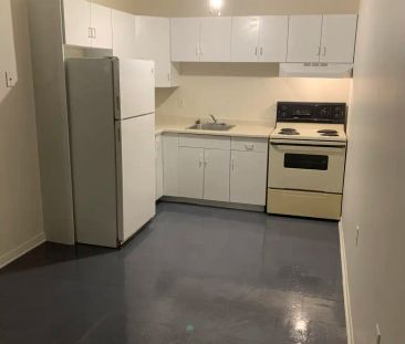 Killaly Suites — 2 Bedroom with balcony - Photo 2