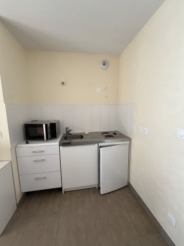 Location Appartement 1 pièce 34m² CHALON SUR SAONE 71100 - Photo 4