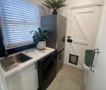 951 Mate Street, North Albury NSW 2640 - House For Rent | Domain - Photo 3