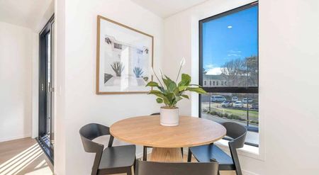 Pet friendly, close to motorways - Photo 5