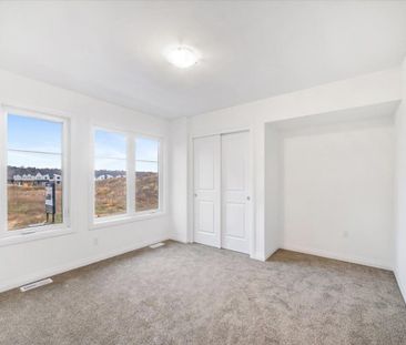 For Lease - 7 Saffron Way, Pelham, Ontario - Photo 4