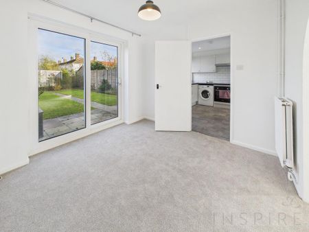 3 bedroom terraced house to rent - Photo 2