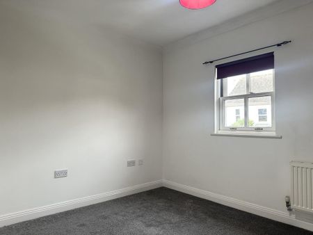 3 bedroom terraced house to rent - Photo 5