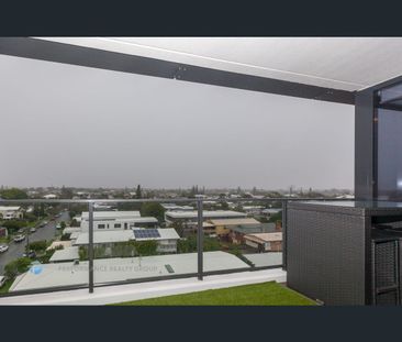 43/1 Bondi Avenue, Mermaid Beach, Qld 4218 - Photo 2