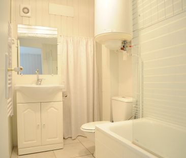 Location Appartement 2 pièces 38m² NARBONNE 11100 - Photo 4