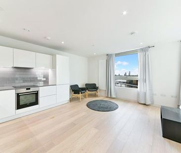 Apartment to rent in Corsair House - Photo 2