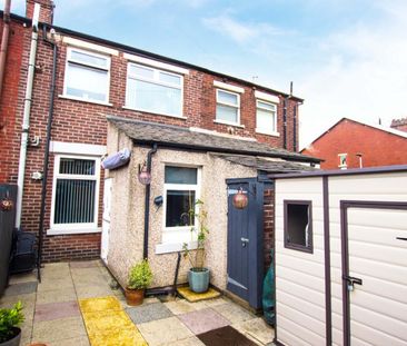 2 bedroom House To Let Total Size: 879 SQ FT - Photo 5