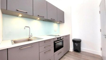 1 bedroom apartment to rent - Photo 5