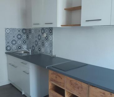Location Appartement 2 pièces 35m² BORDEAUX 33000 - Photo 2