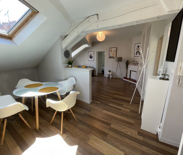 Location Appartement 2 pièces 42m² SAUMUR 49400 - Photo 2