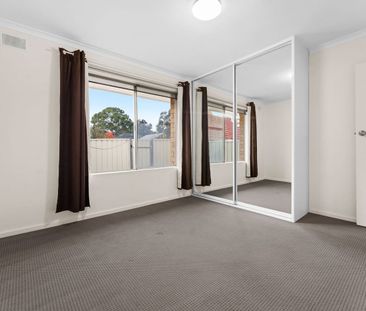 2 Bedroom Unit Located in Lovely Prospect Area - Available Now - Photo 5