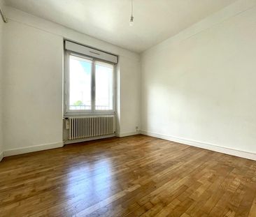 Location Appartement 5 pièces 87m² BREST 29200 - Photo 4
