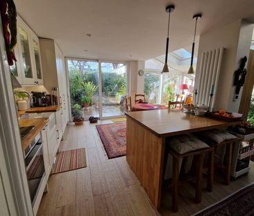 Room in a Shared House, Elm Road, SW14 - Photo 5