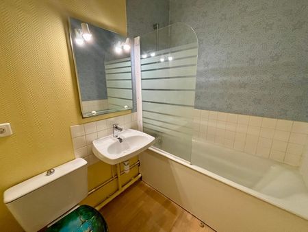 Location Appartement 1 pièce 26m² CHERBOURG-EN-COTENTIN 50100 - Photo 3