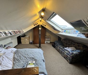 Clarence Street, Haxby Road - P10836 - Photo 5